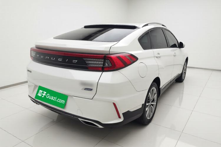 Used Venucia T90 2020 2.0L CVT Smart Connect & Smooth Drive Edition Exterior 5