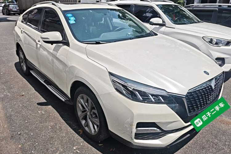 Used Venucia T90 2020 2.0L CVT Smart Connect & Smooth Drive Edition Front Right 45 Deg