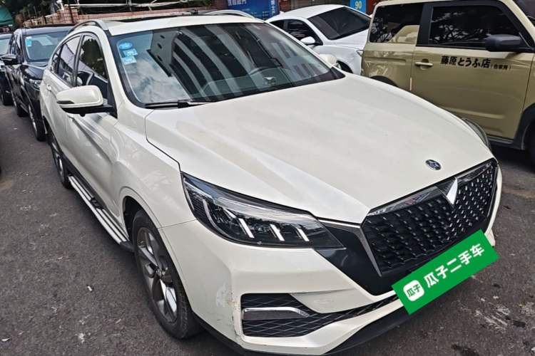 Used Venucia T90 2020 2.0L CVT Smart Connect & Smooth Drive Edition Front Right 45 Deg