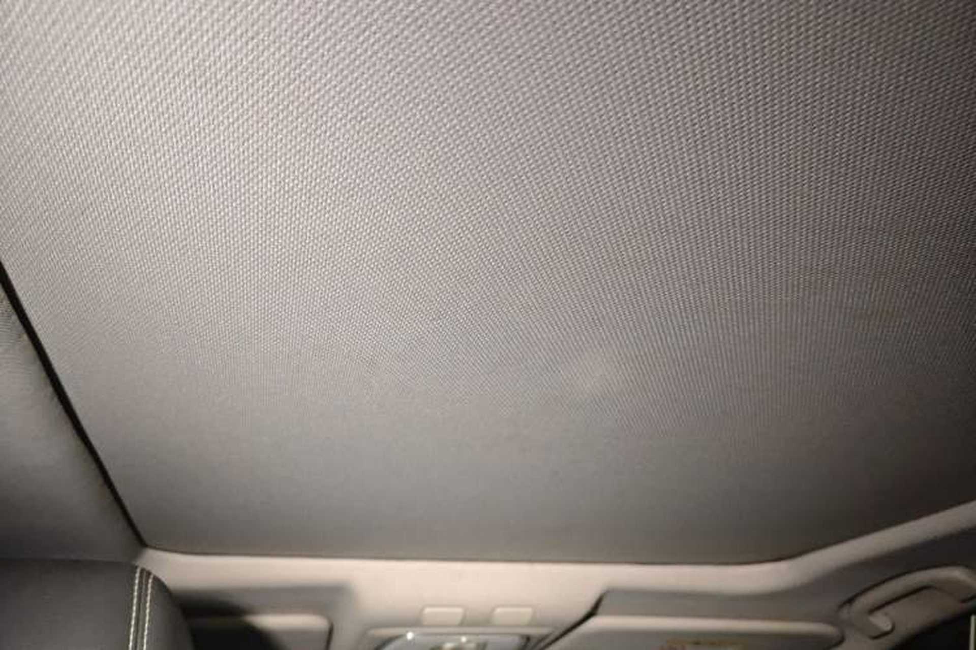 Used Venucia T90 2020 2.0L CVT Smart Connect & Smooth Drive Edition Headliner