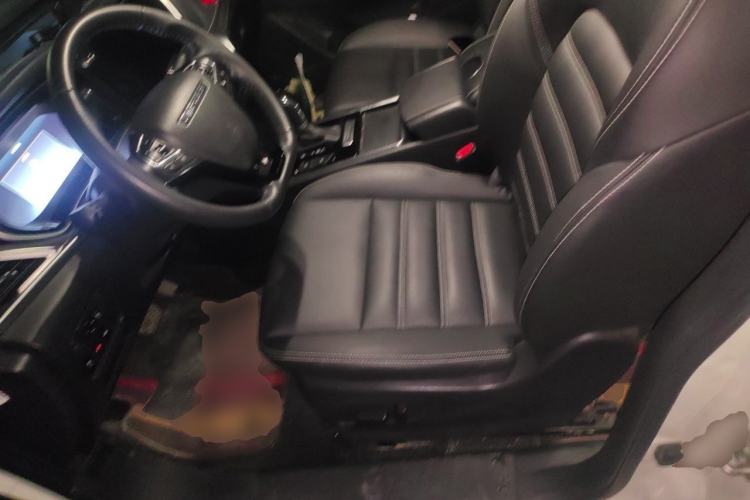 Used Venucia T90 2020 2.0L CVT Smart Connect & Smooth Drive Edition Left Front Seat