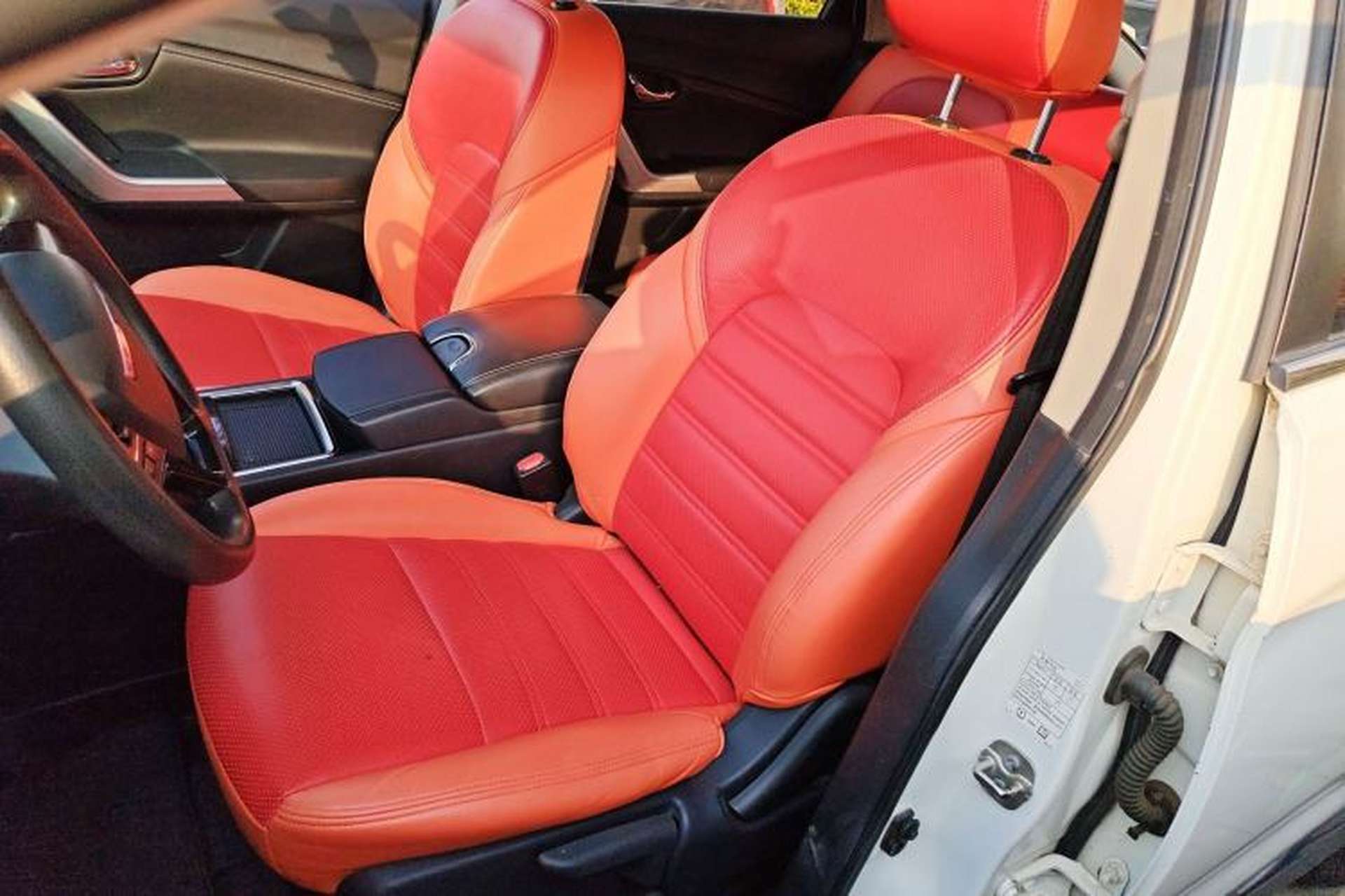 Used Venucia T90 2020 2.0L CVT Joyride Edition Left Front Seat