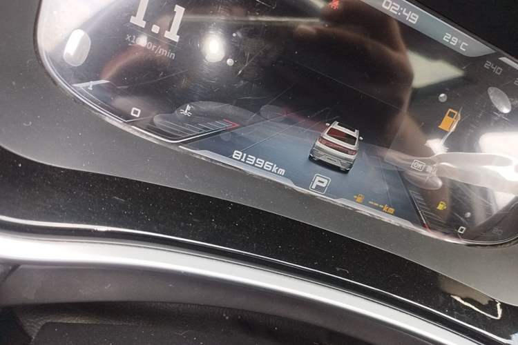 Used Venucia T90 2020 2.0L CVT Smart Connect & Smooth Drive Edition Odometer Close Up