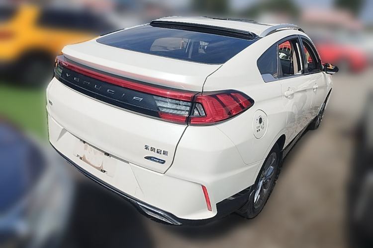 Used Venucia T90 2020 2.0L CVT Smart Connect & Smooth Drive Edition Rear Right 45 Deg