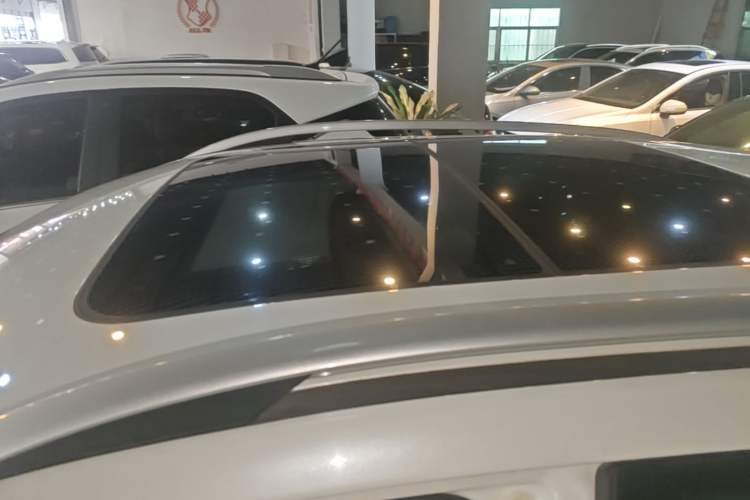 Used Venucia T90 2020 2.0L CVT Smart Connect & Smooth Drive Edition Roof