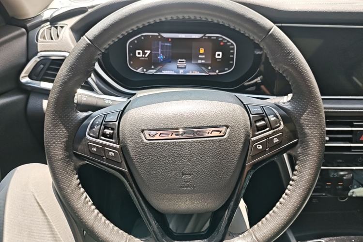 Used Venucia T90 2020 2.0L CVT Smart Connect & Smooth Drive Edition Steering Wheel