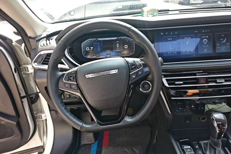 Used Venucia T90 2020 2.0L CVT Smart Connect & Smooth Drive Edition Steering Wheel