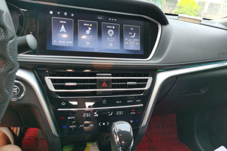 Used Venucia T90 2021 260T Mild Hybrid Automatic Smart Connect & Drive Edition Audio And AC Panel