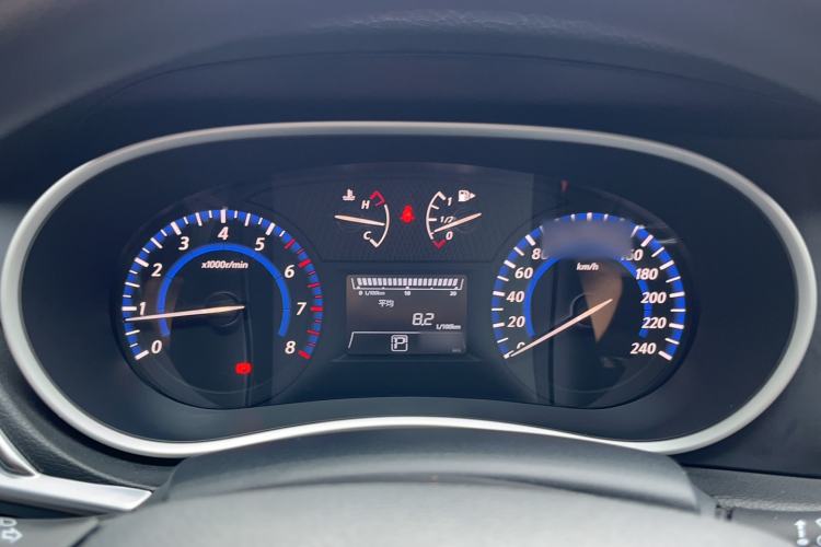 Used Venucia T90 2021 260T Automatic YueXing Edition Instrument Cluster