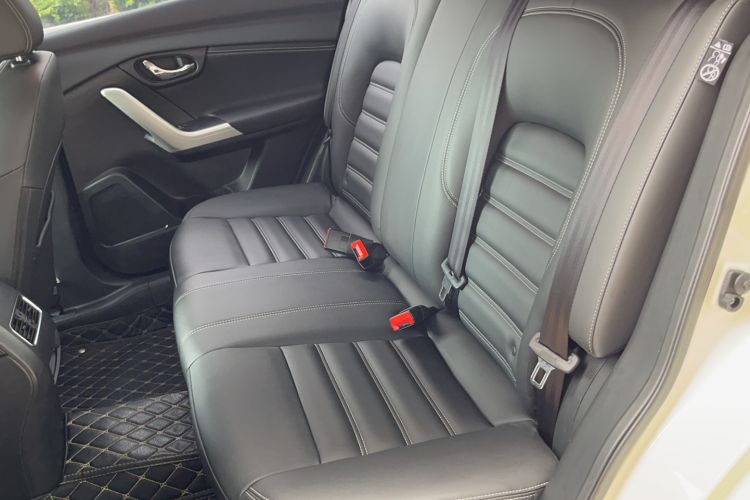 Used Venucia T90 2021 260T Automatic YueXing Edition Left Rear Seat