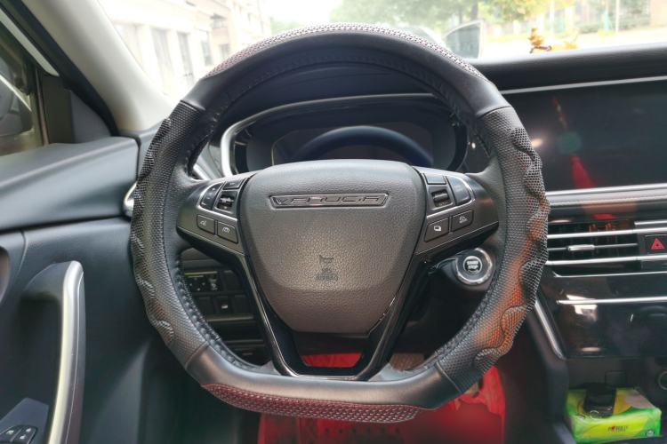 Used Venucia T90 2021 260T Mild Hybrid Automatic Smart Connect & Drive Edition Steering Wheel