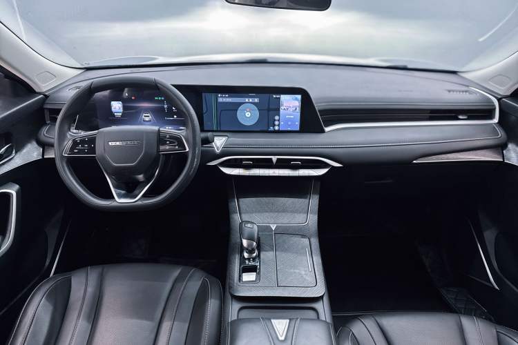 Used Venucia V 2021 260T Idol Edition Interior 1