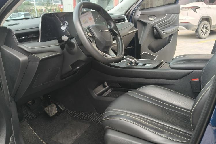 Used Venucia V 2021 260T Idol Edition Interior 2