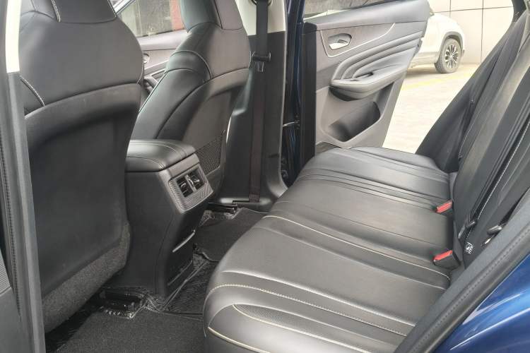 Used Venucia V 2021 260T Idol Edition Interior 3