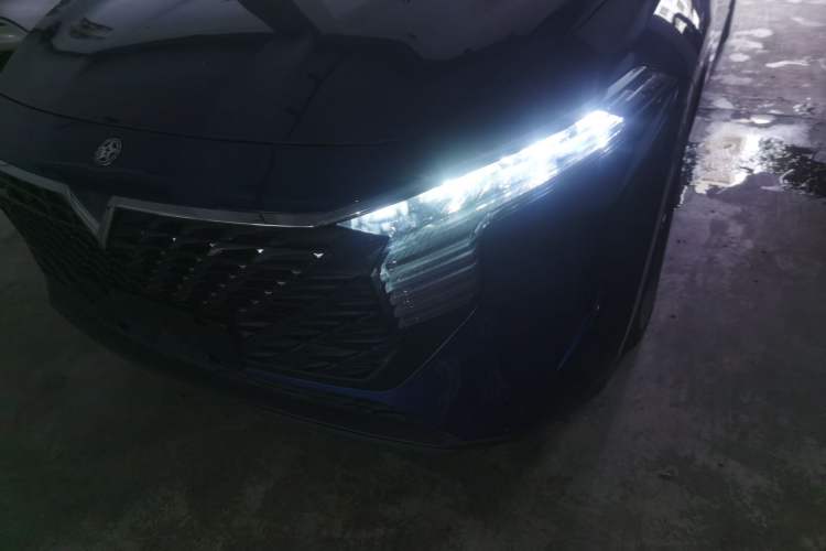 Used Venucia V 2021 260T Idol Edition Left Front Headlight