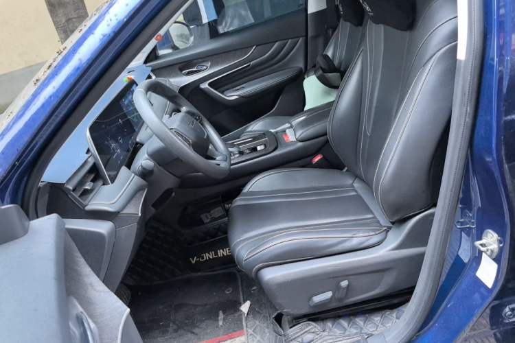Used Venucia V 2021 260T Idol Edition Left Front Seat