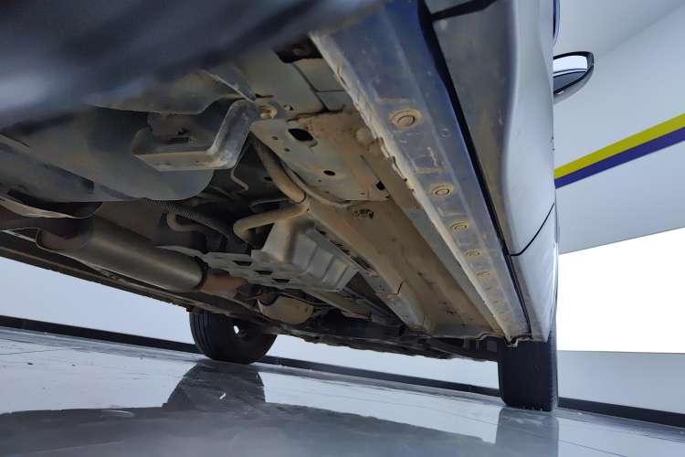 Used Venucia V 2021 260T Idol Edition Right Side Sill