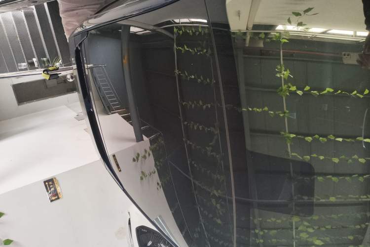 Used Venucia V 2021 260T Idol Edition Roof