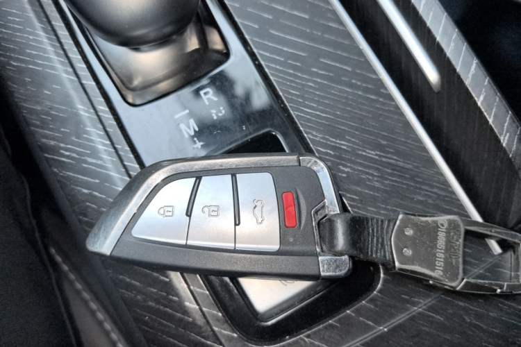 Used Venucia V 2021 260T Idol Edition Vehicle Key