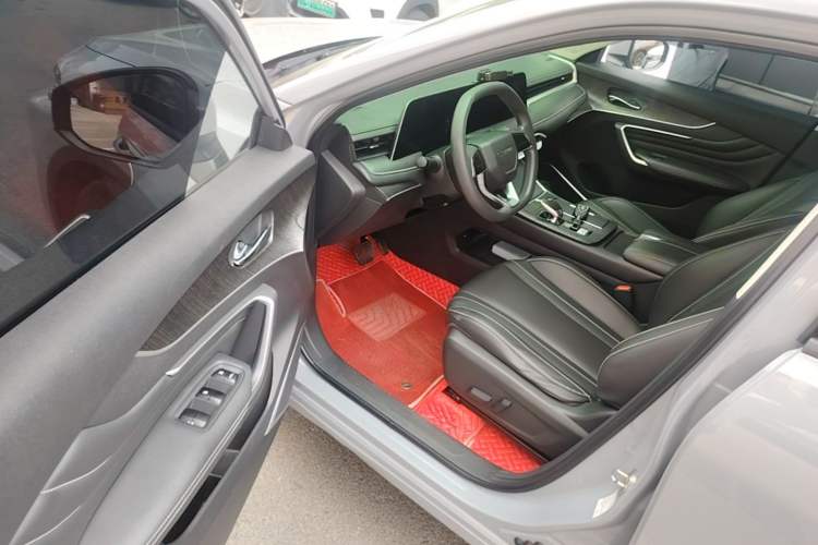 Used Venucia V 2021 260T Idol Edition Driver Seat