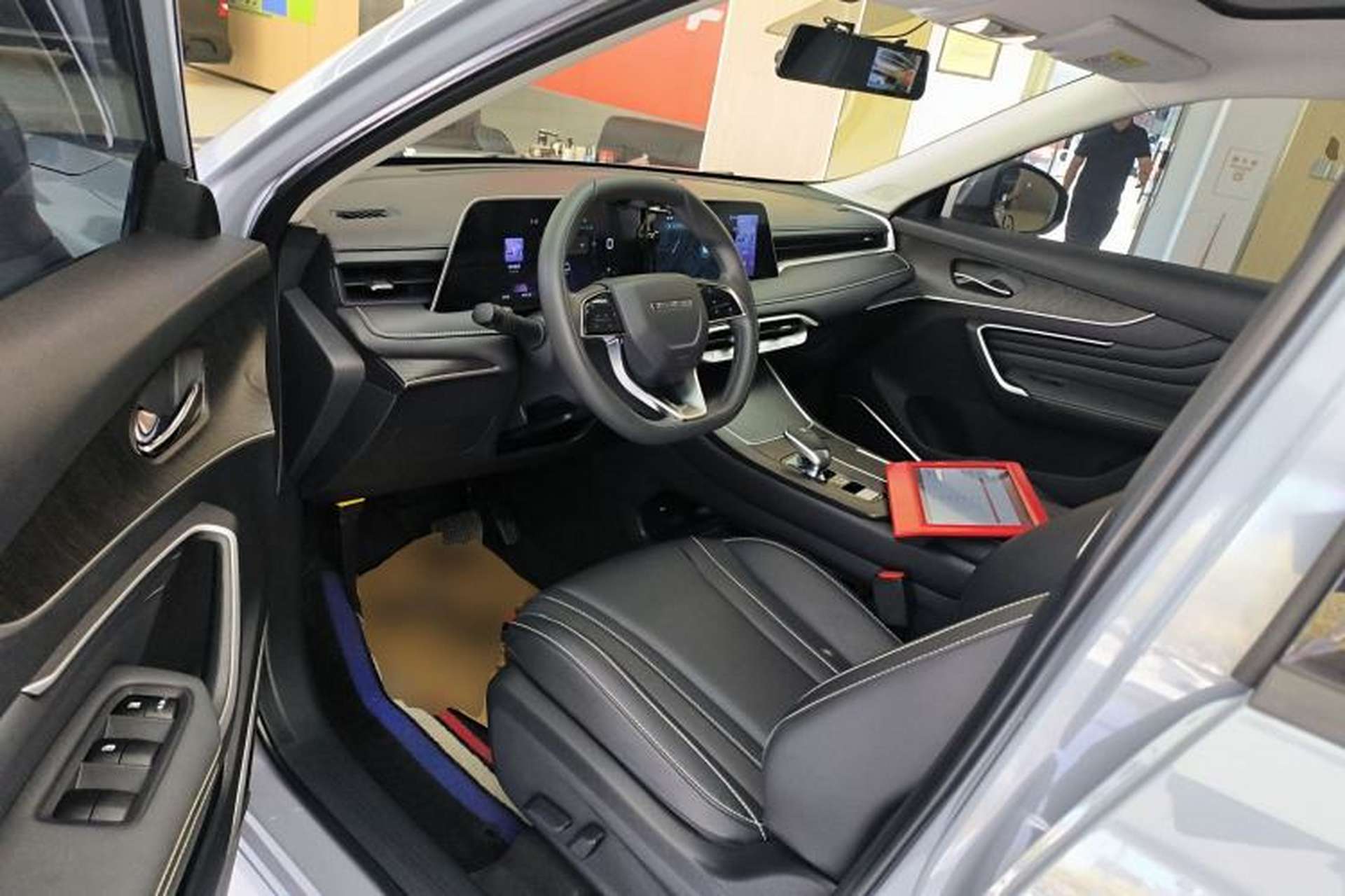 Used Venucia V 2021 260T Idol Edition Driver Seat
