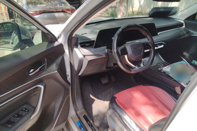 Used Venucia V 2021 260T Idol Edition Driver Seat