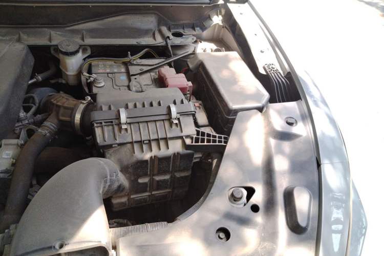 Used Venucia V 2021 260T Idol Edition Engine Bay Left