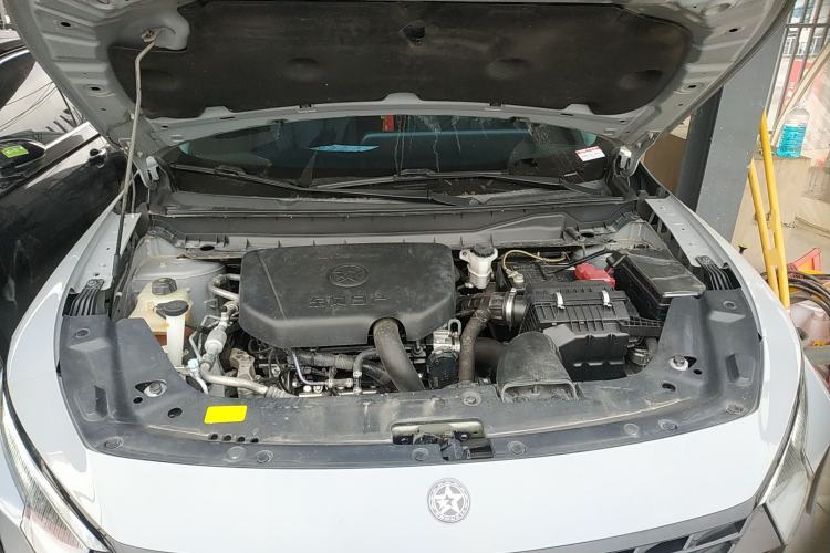 Used Venucia V 2021 260T Idol Edition Engine Bay