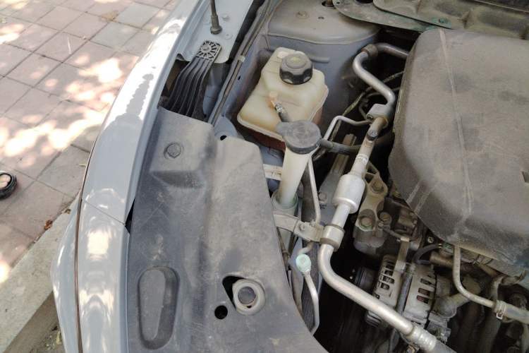 Used Venucia V 2021 260T Idol Edition Engine Bay Right