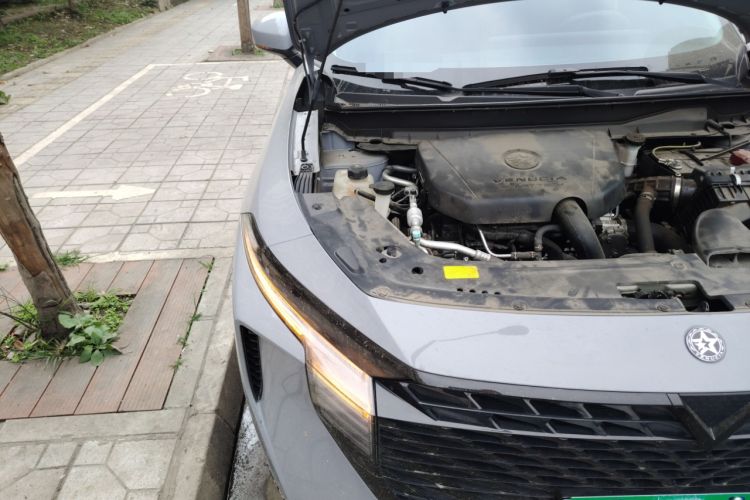 Used Venucia V 2021 260T Idol Edition Engine Bay Right