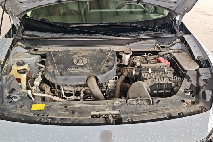 Used Venucia V 2021 260T Idol Edition Engine Bay