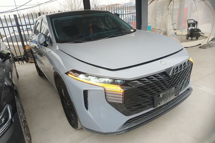 Used Venucia V 2021 260T Idol Edition Front Right 45 Deg