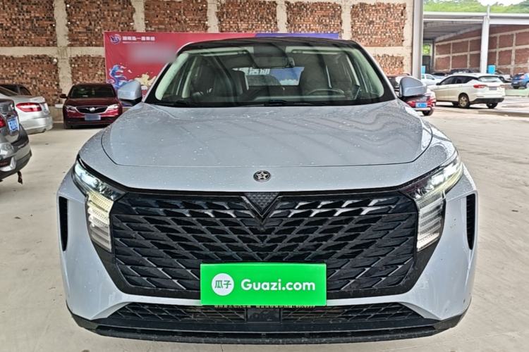 Used Venucia V 2021 260T Idol Edition Front