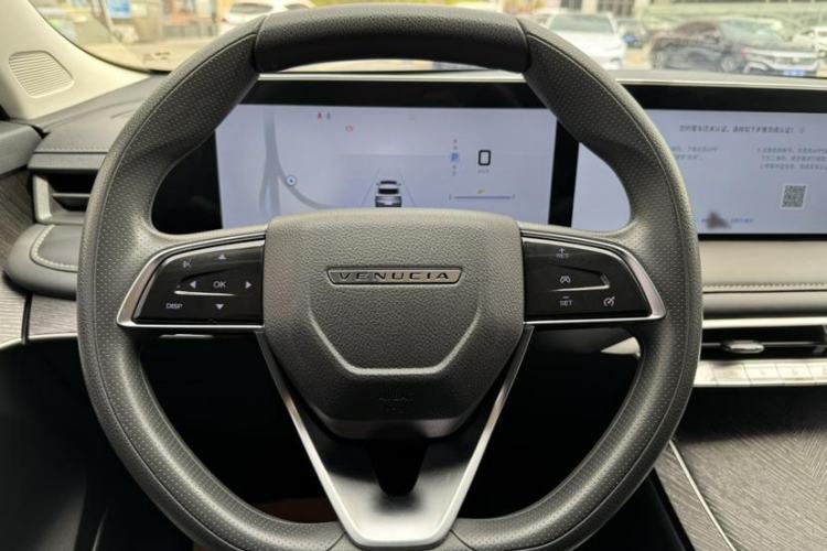 Used Venucia V 2021 260T Idol Edition Interior 3