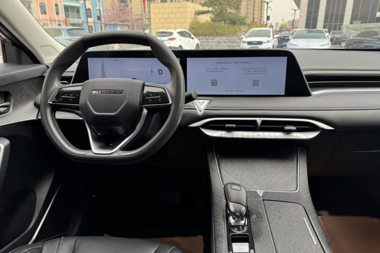 Used Venucia V 2021 260T Idol Edition Interior 4
