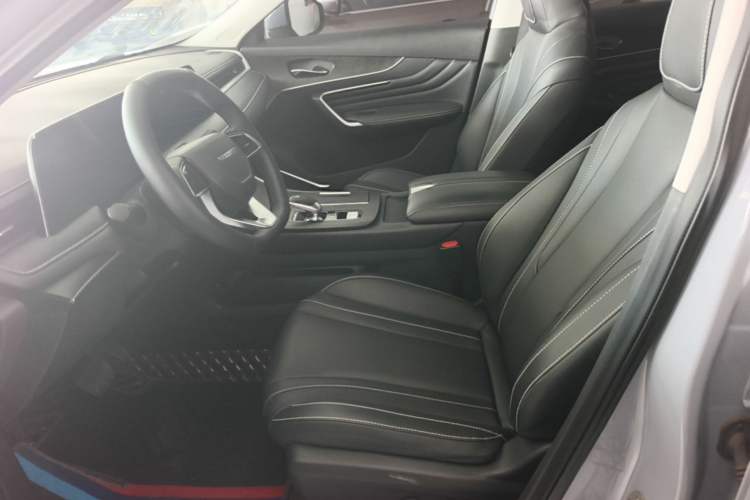 Used Venucia V 2021 260T Idol Edition Left Front Seat