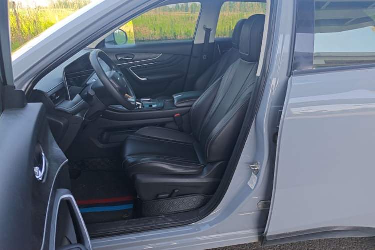 Used Venucia V 2021 260T Idol Edition Left Front Seat