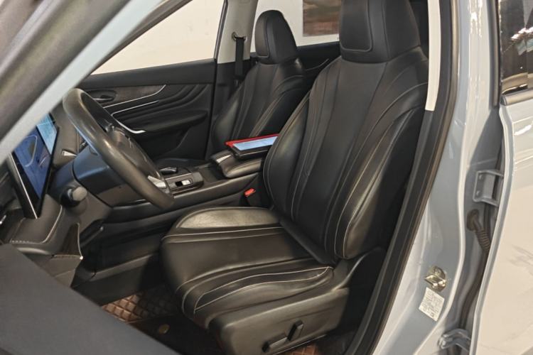 Used Venucia V 2021 260T Idol Edition Left Front Seat