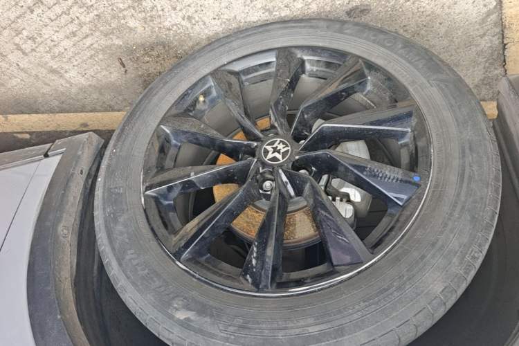 Used Venucia V 2021 260T Tianwang Edition Left Front Wheel Hub