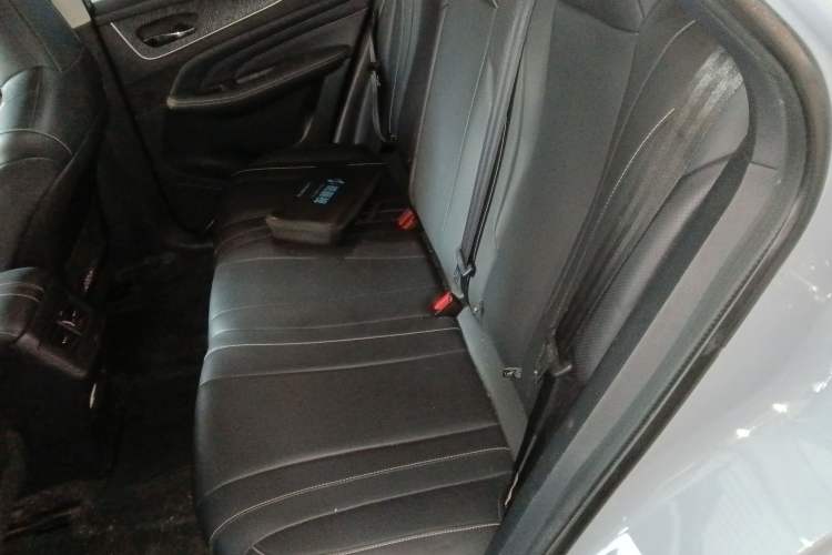 Used Venucia V 2021 260T Idol Edition Left Rear Seat