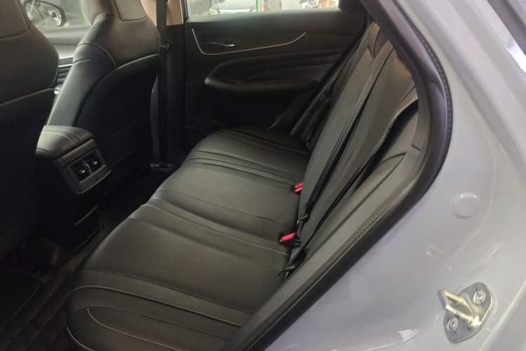 Used Venucia V 2021 260T Idol Edition Left Rear Seat