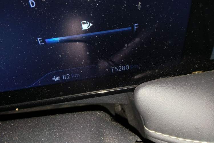 Used Venucia V 2021 260T Idol Edition Odometer Close Up