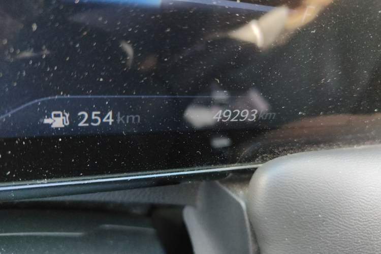 Used Venucia V 2021 260T Idol Edition Odometer Close Up