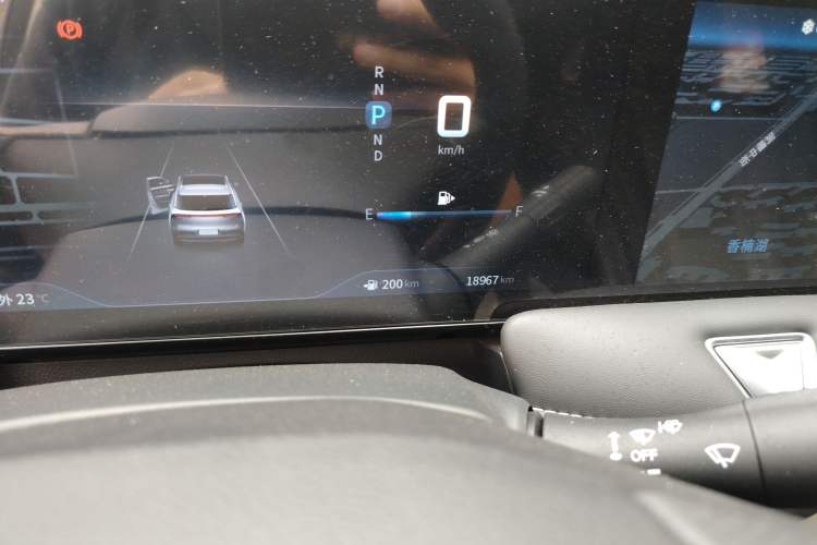 Used Venucia V 2021 260T Idol Edition Odometer Close Up