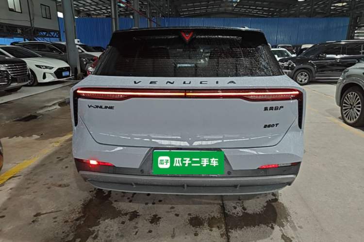 Used Venucia V 2021 260T Tianwang Edition Rear