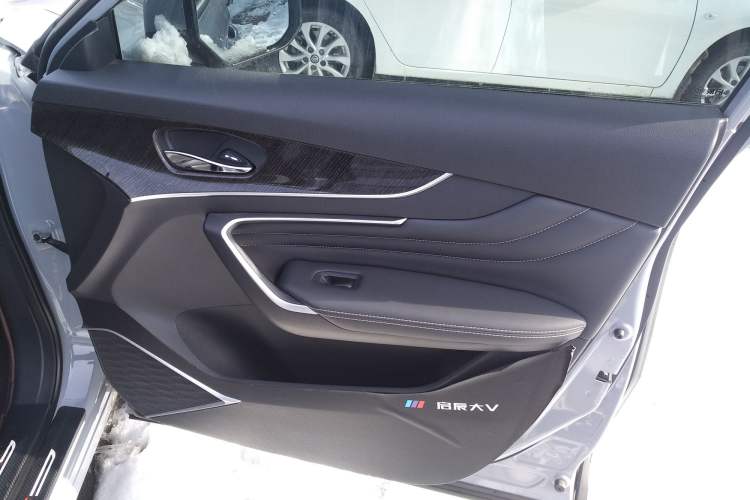 Used Venucia V 2021 260T Idol Edition Right Front Door Interior