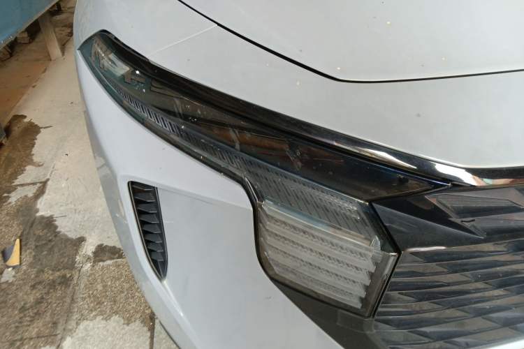 Used Venucia V 2021 260T Idol Edition Right Front Headlight