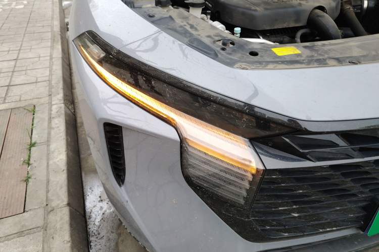 Used Venucia V 2021 260T Idol Edition Right Front Headlight