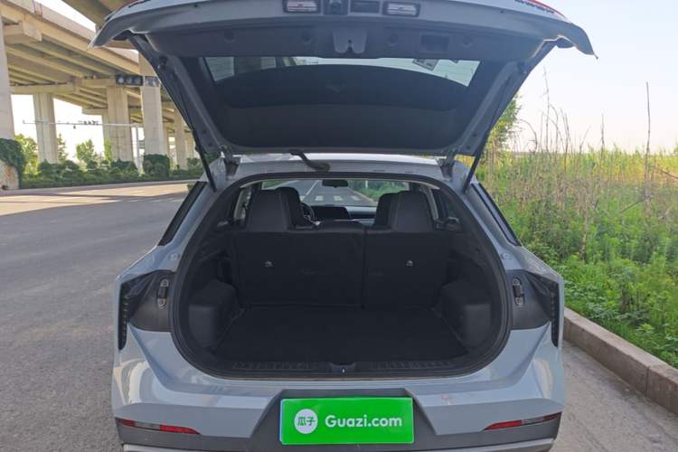 Used Venucia V 2021 260T Idol Edition Trunk