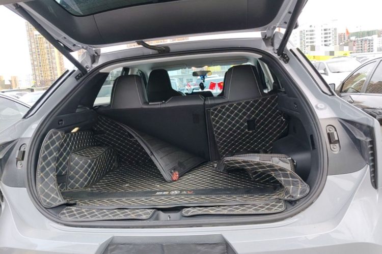 Used Venucia V 2021 260T Idol Edition Trunk